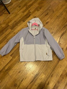 Voyager Jacket with Light Gray Mesh Interior and Subtle Color Accent